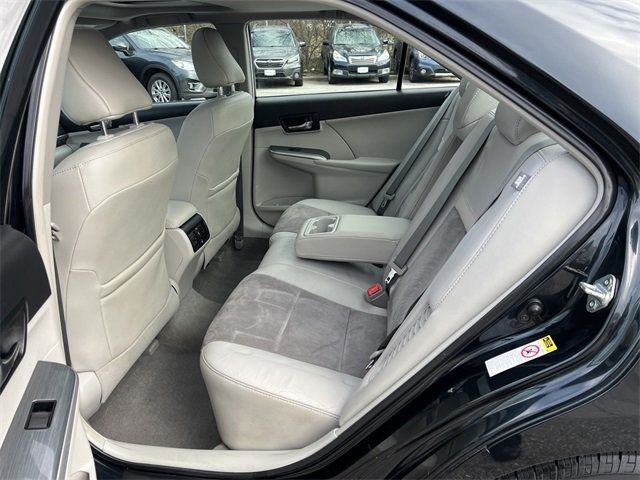 2012 Toyota Camry Hybrid 4dr Sedan XLE - 22963754 - 11