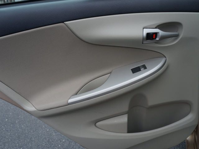 2012 Toyota Corolla  - 11766971 - 14