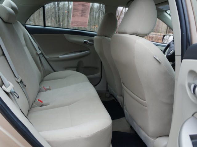 2012 Toyota Corolla  - 11766971 - 16