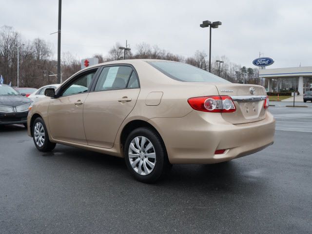 2012 Toyota Corolla  - 11766971 - 2