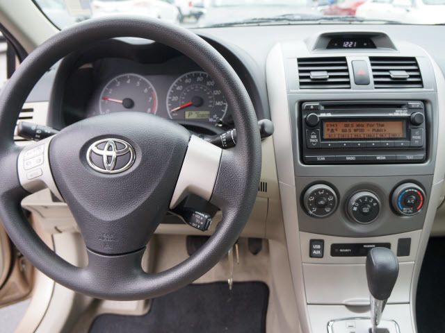 2012 Toyota Corolla  - 11766971 - 6