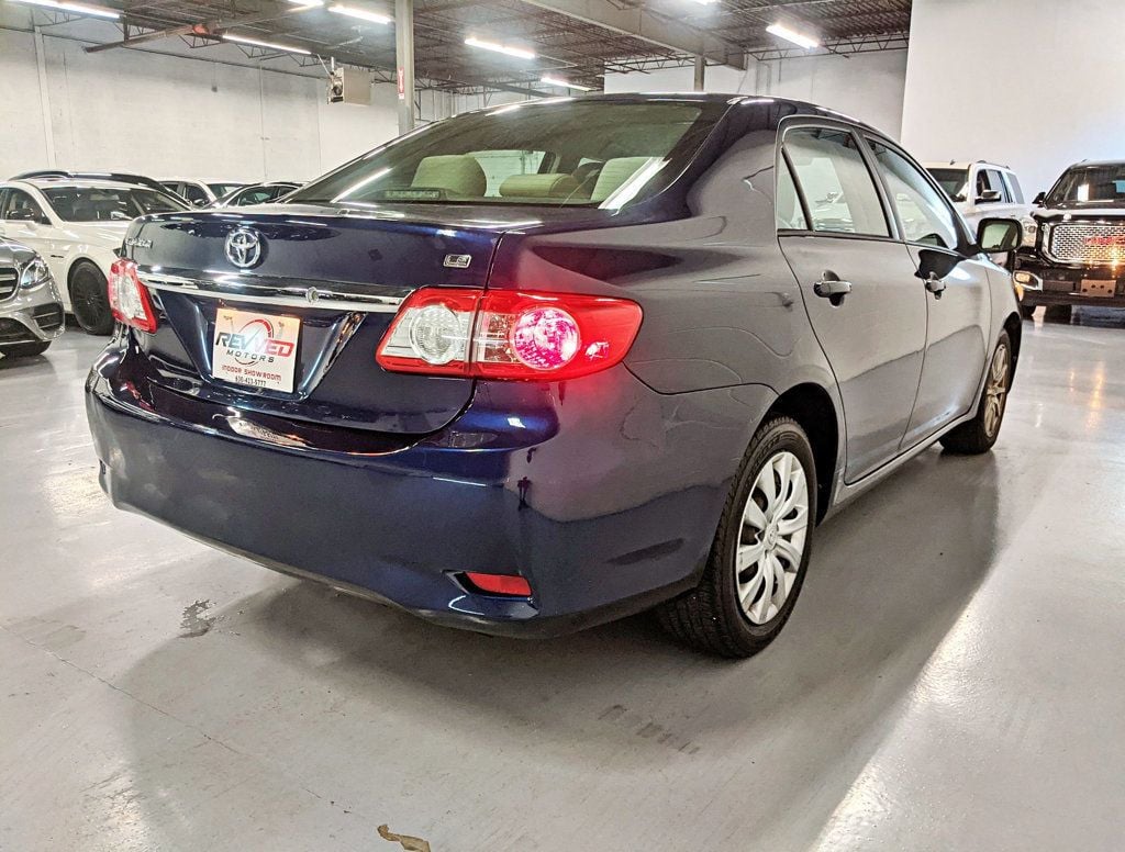 2012 Toyota Corolla 4dr Sedan Automatic LE - 22478181 - 6