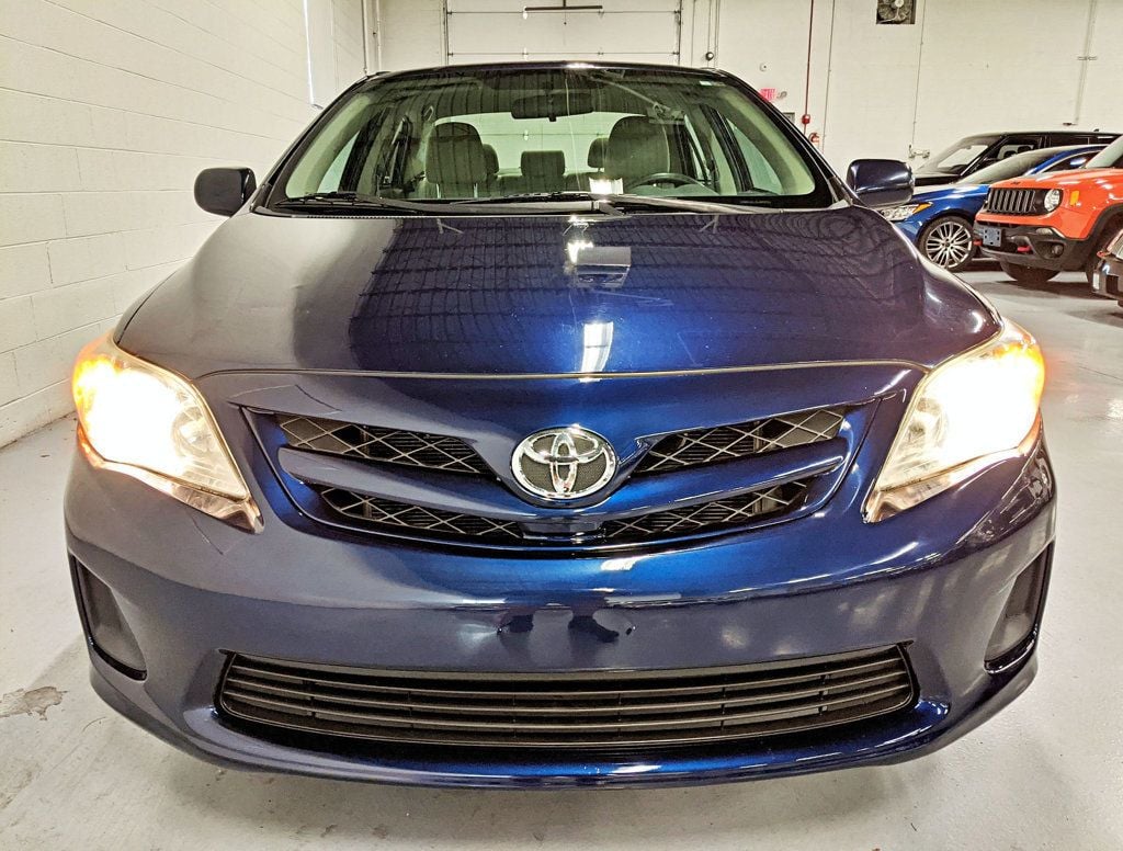 2012 Toyota Corolla 4dr Sedan Automatic LE - 22478181 - 8