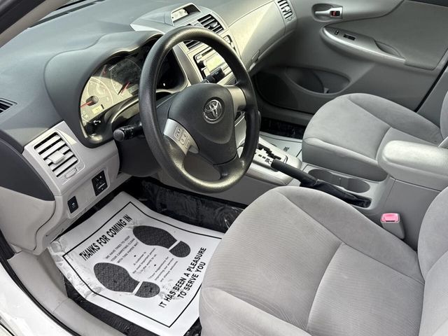 2012 Toyota Corolla 4dr Sedan Automatic LE - 22924331 - 15