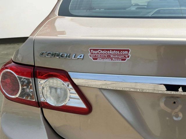2012 Toyota Corolla 4dr Sedan Automatic LE - 23054073 - 31