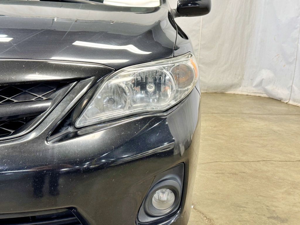 2012 Toyota Corolla 4dr Sedan Automatic LE - 23027476 - 11