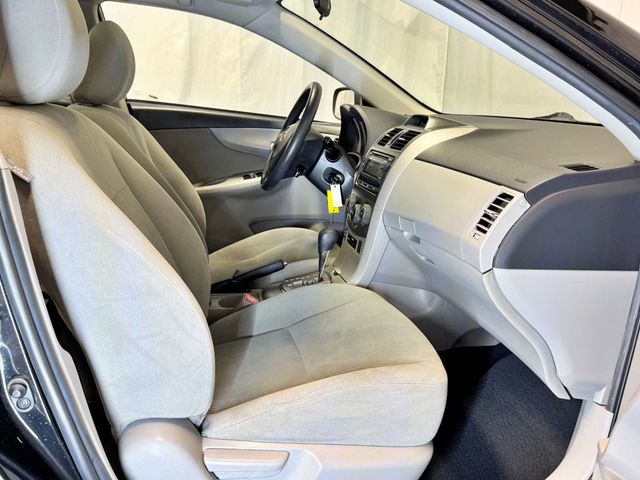 2012 Toyota Corolla 4dr Sedan Automatic LE - 23027476 - 16
