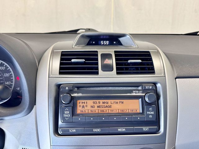 2012 Toyota Corolla 4dr Sedan Automatic LE - 23027476 - 22