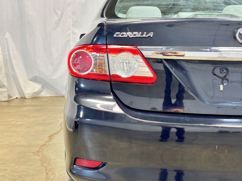 2012 Toyota Corolla 4dr Sedan Automatic LE - 23027476 - 7