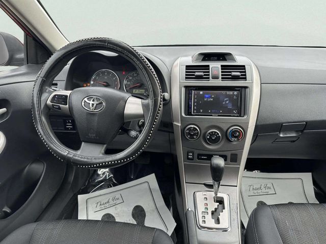2012 Toyota Corolla 4dr Sedan Automatic S - 22968930 - 15