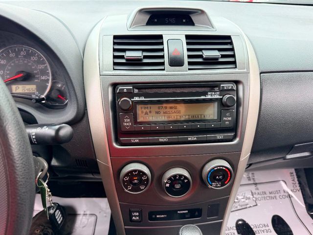 2012 Toyota Corolla 4dr Sedan Automatic S - 23025732 - 30