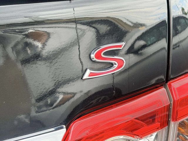 2012 Toyota Corolla 4dr Sedan Automatic S - 23025732 - 8