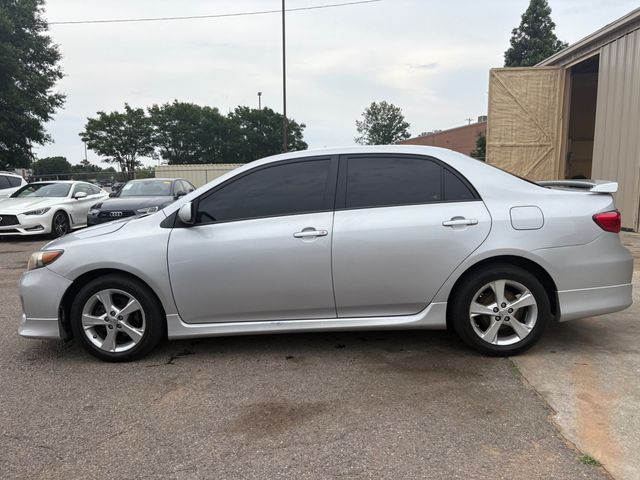 2012 Toyota Corolla 4dr Sedan Manual L - 23048897 - 10