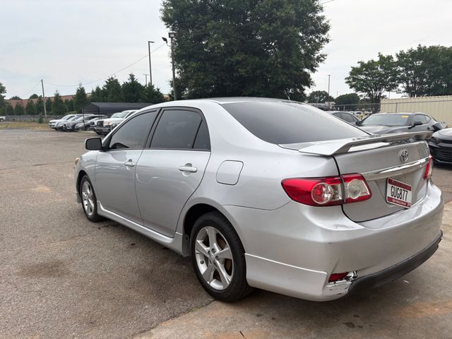 2012 Toyota Corolla 4dr Sedan Manual L - 23048897 - 5