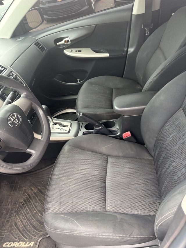 2012 Toyota Corolla 4dr Sedan Manual L - 23048897 - 8