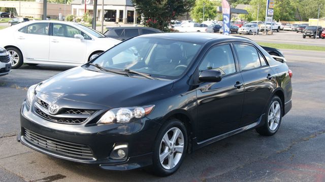 2012 Toyota Corolla 4 NEW TIRES , JUST SERVICED, VERY CLEAN INSIDE AND OUT - 23042213 - 2