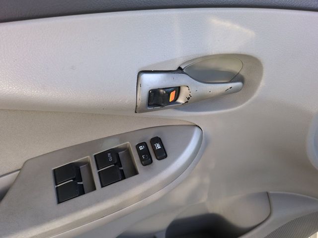 2012 Toyota Corolla BASE - 22935879 - 11