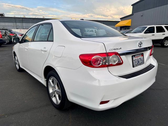 2012 Toyota Corolla LE 4dr Sedan 4A - 23011272 - 9