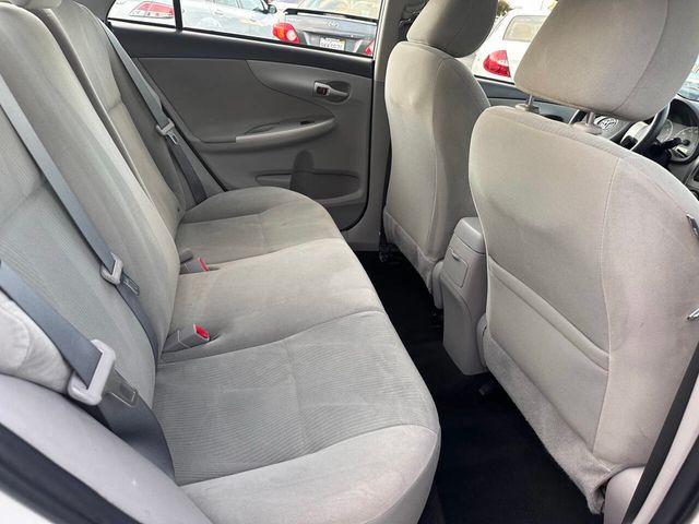 2012 Toyota Corolla LE 4dr Sedan 4A - 23011272 - 16