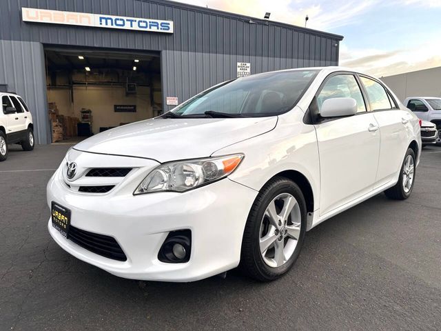2012 Toyota Corolla LE 4dr Sedan 4A - 23011272 - 1