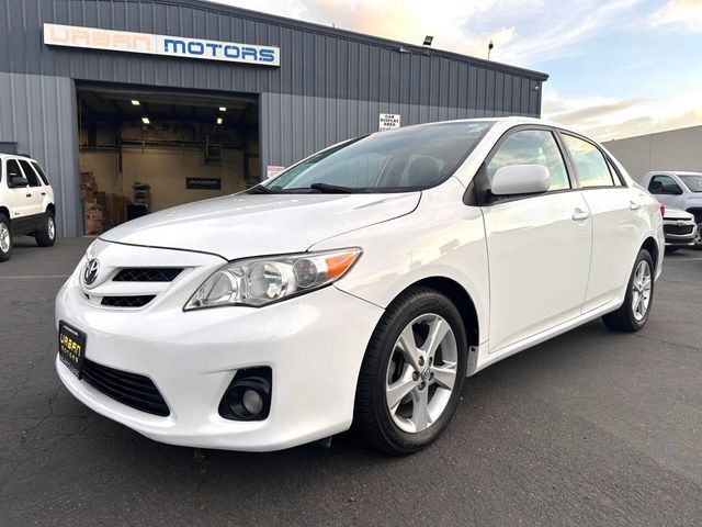 2012 Toyota Corolla LE 4dr Sedan 4A - 23011272 - 2