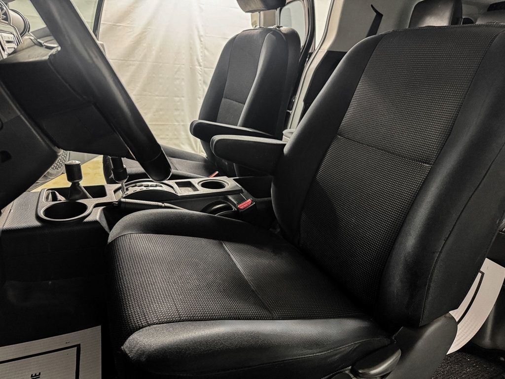 2012 Toyota FJ Cruiser 4WD - 23088329 - 8