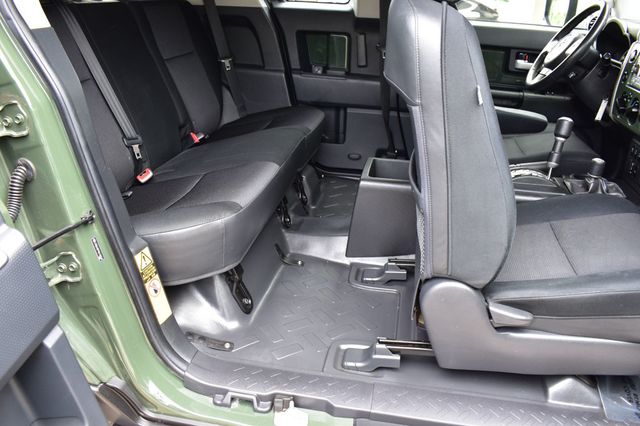 2012 Toyota FJ Cruiser 4WD 4dr Automatic - 23019854 - 23