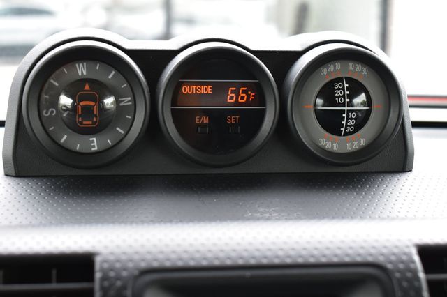 2012 Toyota FJ Cruiser 4WD 4dr Automatic - 23019854 - 29