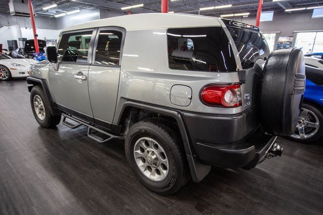 2012 Toyota FJ Cruiser 4WD 4dr Automatic - 22673028 - 2