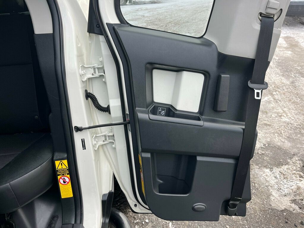 2012 Toyota FJ Cruiser PRISTINE, ICONIC & LEGENDARY - 22980033 - 18