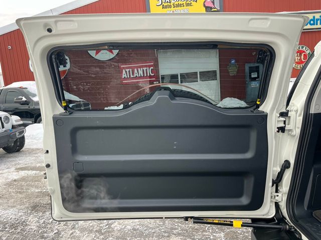 2012 Toyota FJ Cruiser PRISTINE, ICONIC & LEGENDARY - 22980033 - 35