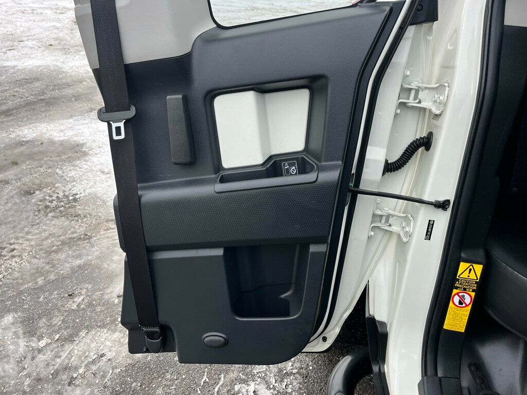 2012 Toyota FJ Cruiser PRISTINE, ICONIC & LEGENDARY - 22980033 - 39