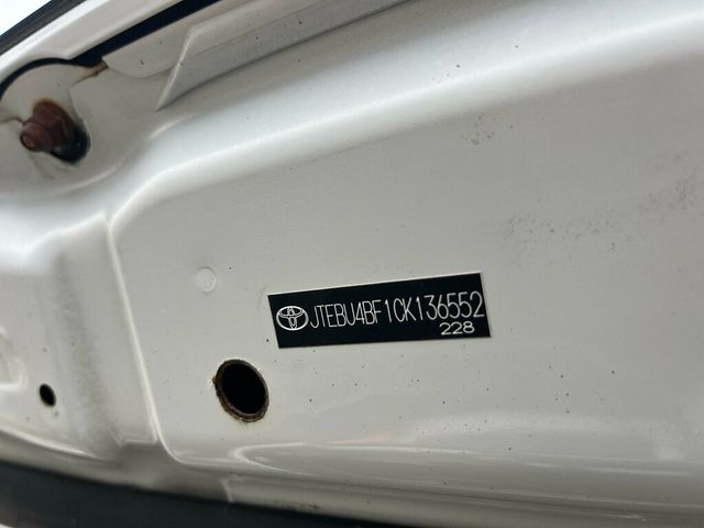 2012 Toyota FJ Cruiser PRISTINE, ICONIC & LEGENDARY - 22980033 - 55