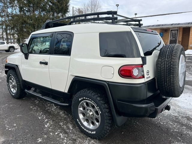 2012 Toyota FJ Cruiser PRISTINE, ICONIC & LEGENDARY - 22980033 - 5
