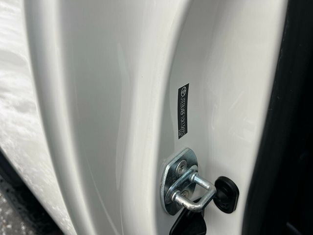 2012 Toyota FJ Cruiser PRISTINE, ICONIC & LEGENDARY - 22980033 - 59