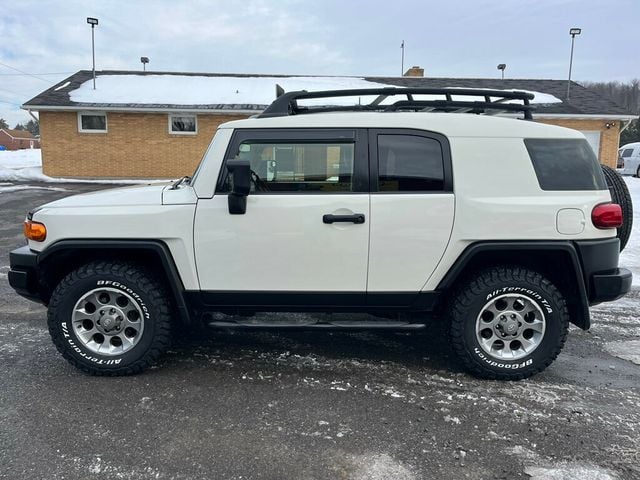 2012 Toyota FJ Cruiser PRISTINE, ICONIC & LEGENDARY - 22980033 - 6