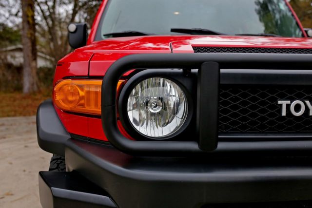 2012 Toyota FJ Cruiser TRD Trail Teams - 20502412 - 11