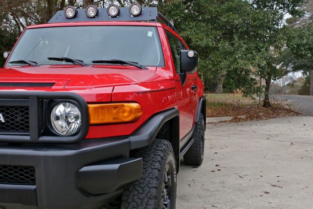 2012 Toyota FJ Cruiser TRD Trail Teams - 20502412 - 19