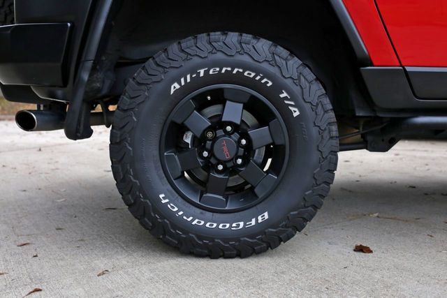 2012 Toyota FJ Cruiser TRD Trail Teams - 20502412 - 28