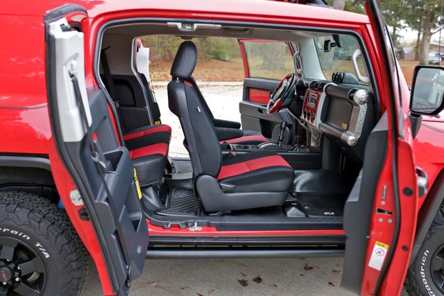 2012 Toyota FJ Cruiser TRD Trail Teams - 20502412 - 37