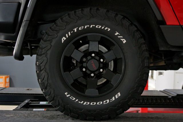 2012 Toyota FJ Cruiser TRD Trail Teams - 20502412 - 74