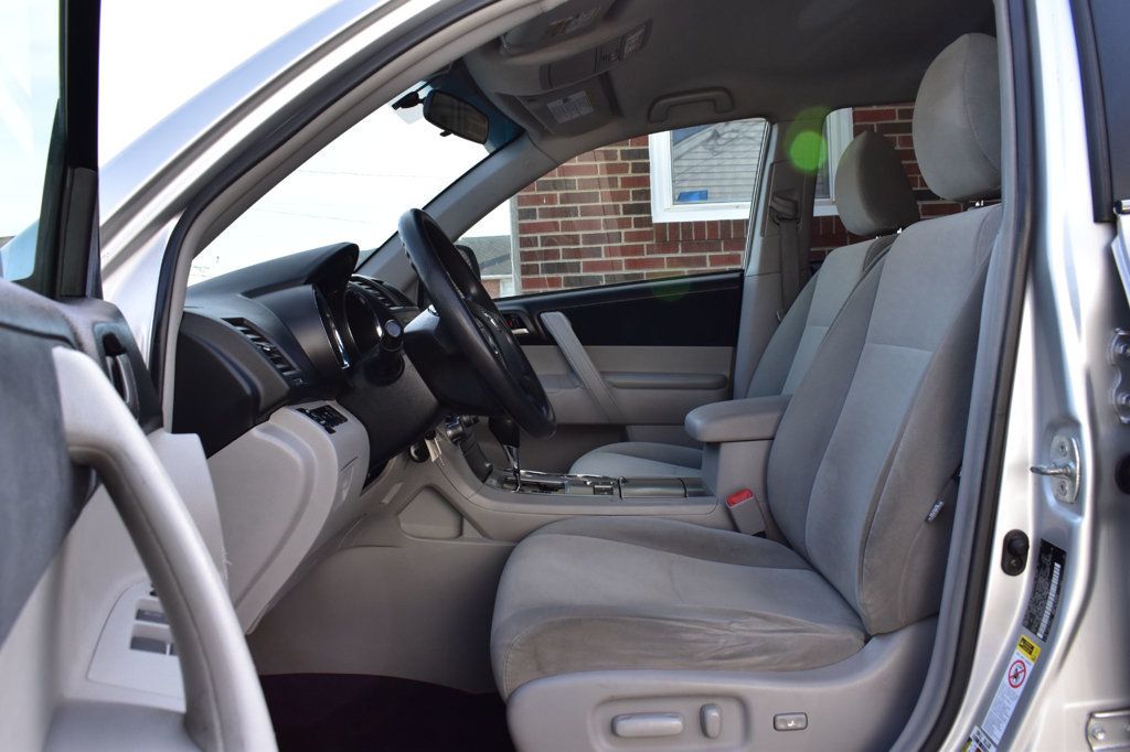 2012 Toyota Highlander 4WD 4dr V6 - 22976438 - 11