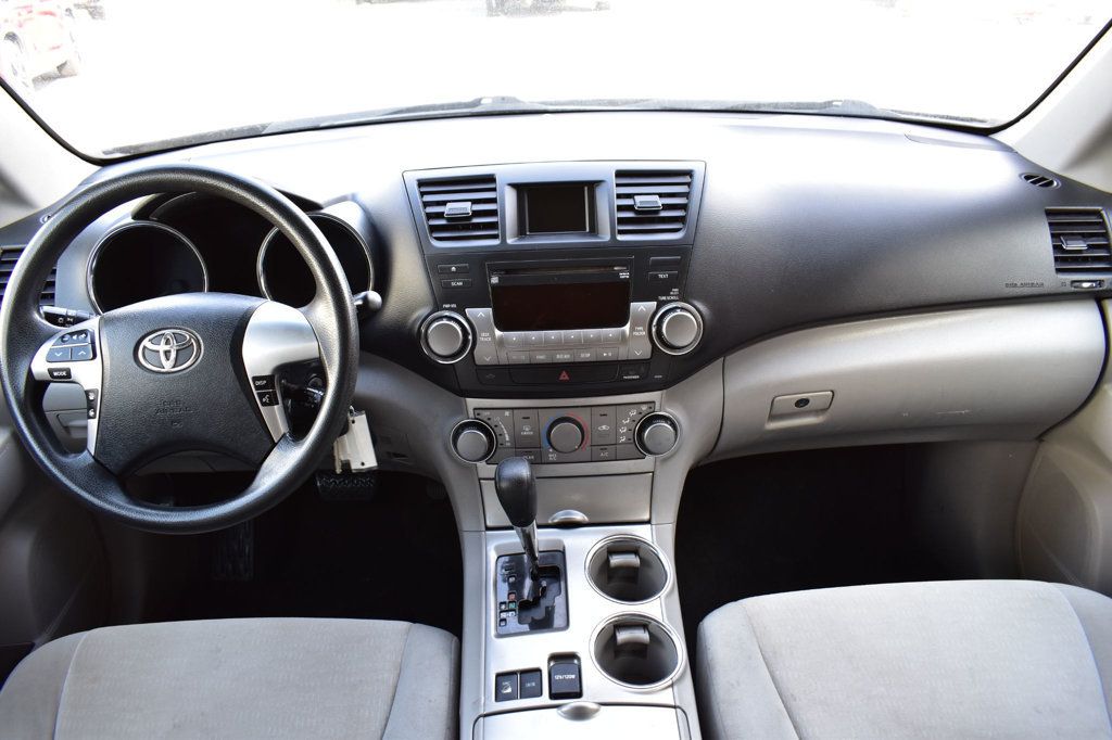 2012 Toyota Highlander 4WD 4dr V6 - 22976438 - 30