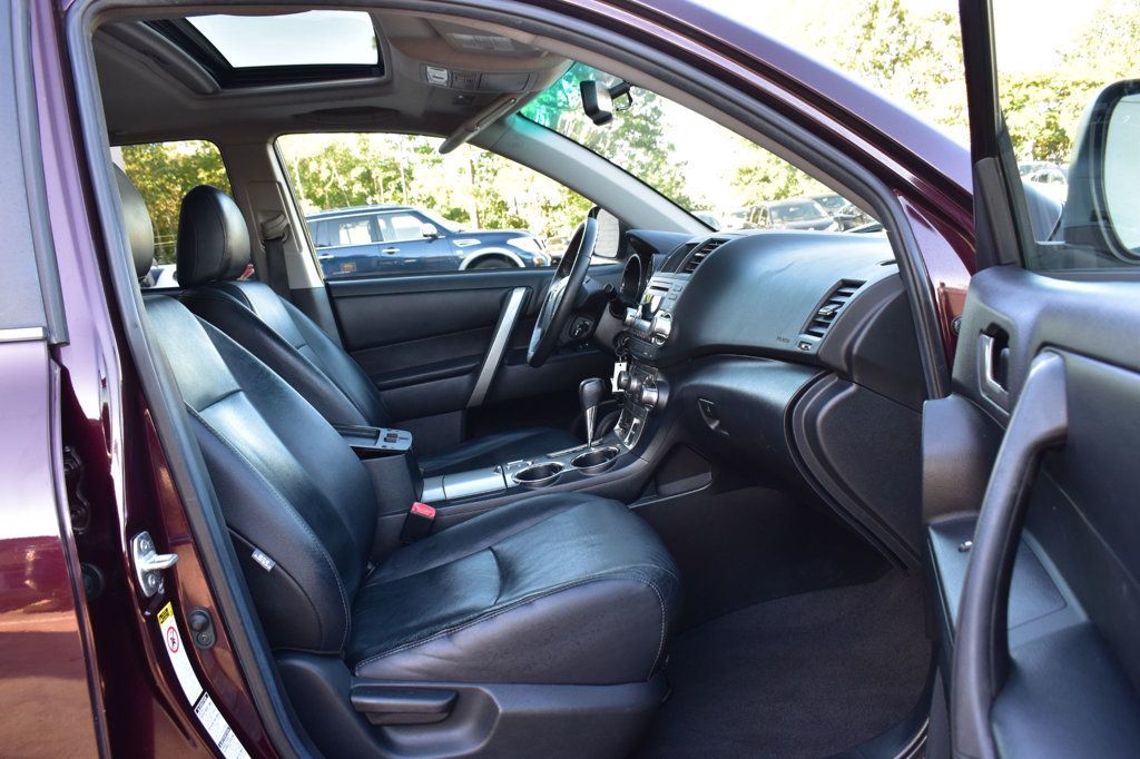 2012 Toyota Highlander 4WD 4dr V6 SE - 22926803 - 16
