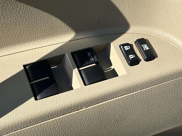 2012 Toyota Highlander 4WD 4dr V6 SE - 22937440 - 10