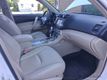 2012 Toyota Highlander 4WD 4dr V6 SE - 23036777 - 19