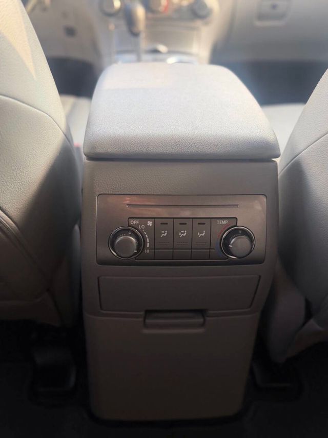 2012 Toyota Highlander Base AWD 4dr SUV - 22981232 - 13