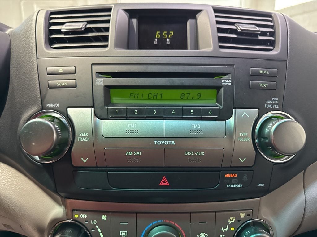 2012 Toyota Highlander Base Trim - 22995539 - 13