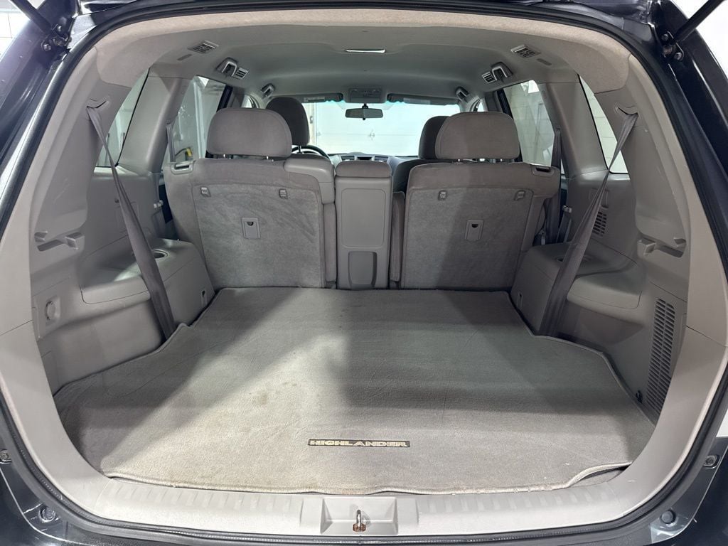 2012 Toyota Highlander Base Trim - 22995539 - 25