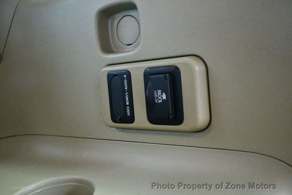 2012 Toyota Highlander Limited photo 26